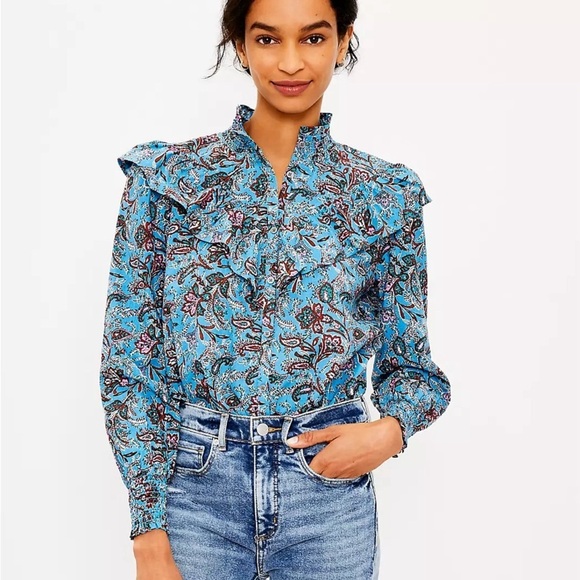 LOFT Tops - LOFT - BLUE PAISLEY RUFFLE FRONT PLACKET SHIRT - SIZE L